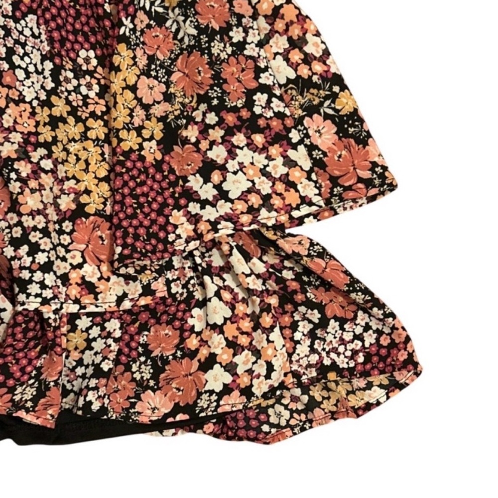 Mi Ami Floral Bell Sleeve Multicolor Flower Romper - Size S - Picture 9 of 13